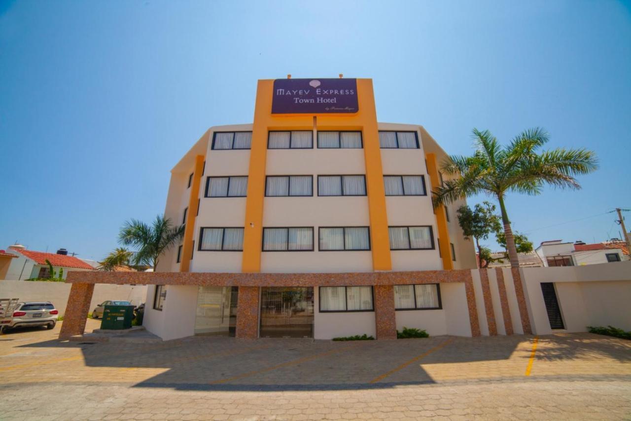 Mayev Express Santa Cruz Huatulco Buitenkant foto